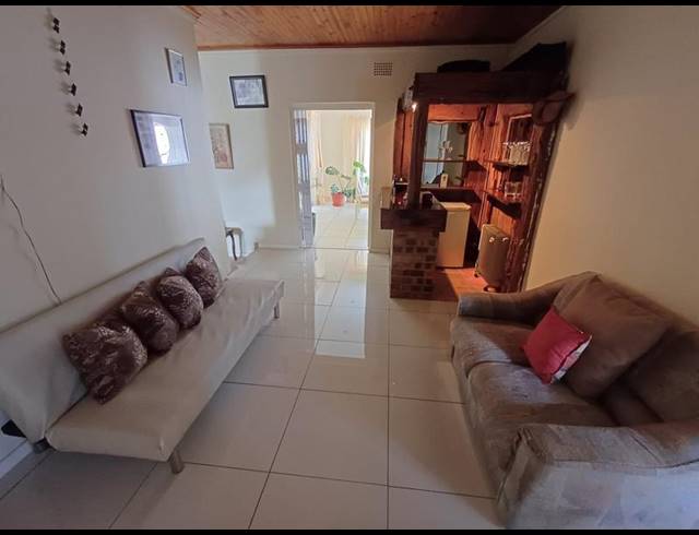 3 BEDROOM HOUSE FOR SALE IN ARCON PARK